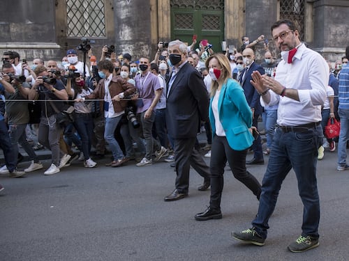 Prove di regime in corso. Digos contro il centrodestra