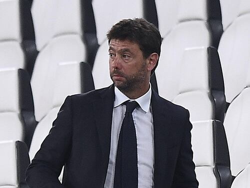 Dopo la figuraccia nella Superlega Andrea Agnelli si consola nei suoi boschi