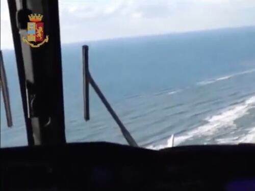 Caltanisetta, 18 arresti per traffico di migranti: "Se serve, buttateli in mare"