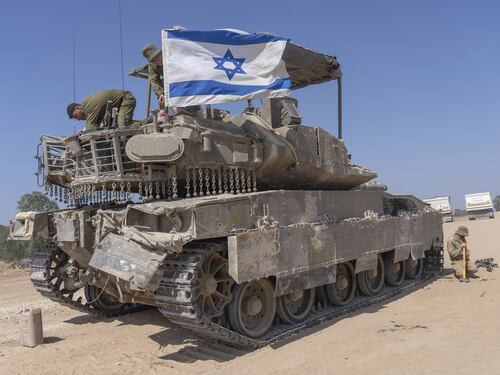 Gaza, l’esercito di Israele pressa la politica: pronti ad entrare a Rafah