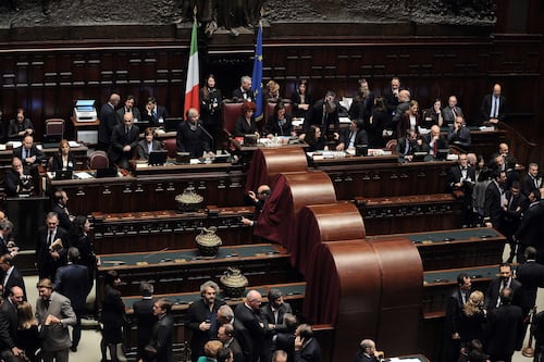 Presidente della Repubblica, primo voto alle 15.08 di lunedì. Ma spunta l'errore nella lista