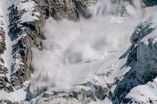 Montagna, attenzione in Alto Adige e Tirolo: “marcato” il rischio valanghe