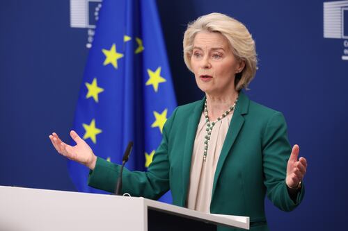 L’Ue vuole lasciarci nell’incertezza. Meloni sostiene famiglie e imprese