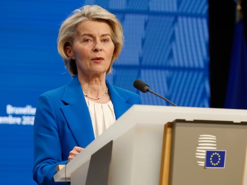Mercosur, M5S e Lega uniti sulla sfiducia alla von der Leyen. La situazione