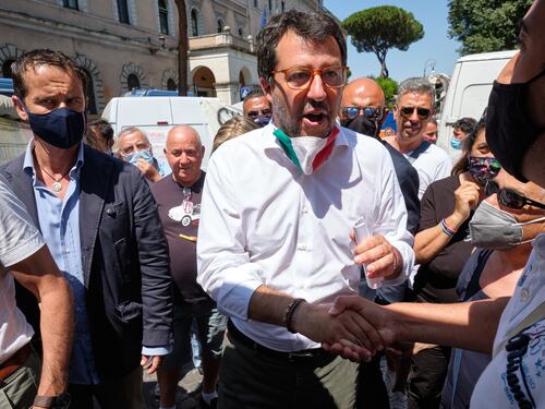 Matteo Salvini sbotta sui migranti: mi processano? Lo rifarei