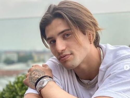 Niccolò Bettarini denunciato per diffamazione dall'ex avvocato