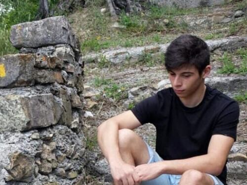 Giallo a Parigi, 18enne italiano muore dopo un volo di 45 metri