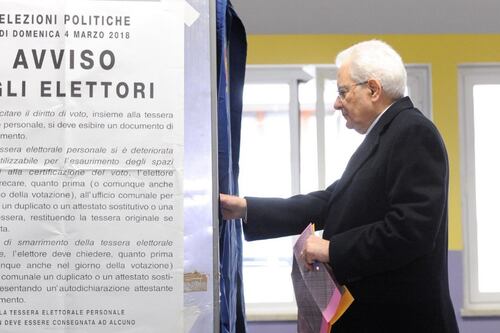 Elezioni 2018, alle 23 l'affluenza sfiora il 74%