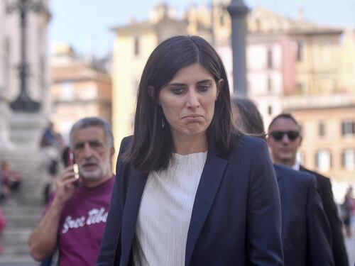 Torino, indagata la sindaca Appendino: falso in relazione al bilancio 2016