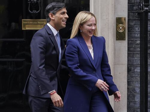 A Londra Meloni e Sunak firmano l'intesa su difesa e migranti