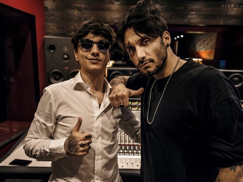 Fabrizio Moro e Ultimo, i due romani da San Basilio a "L'eternità"