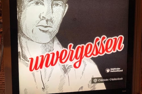 Biancofiore, scandalo in Alto Adige: città tappezzate di manifesti-spot per un terrorista