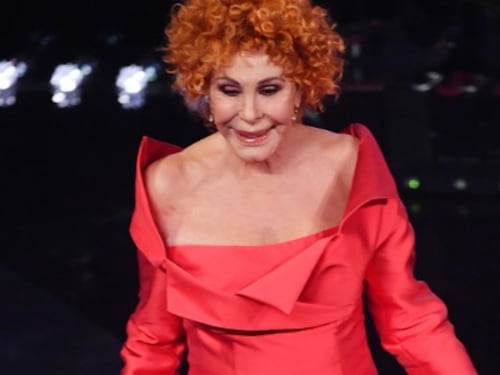 Ornella Vanoni senza pudore. Cosa fa prima di addormentarsi