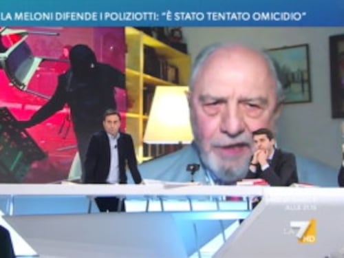 L'aria che Tira, Caprarica sbotta su Askatasuna: "Intellettuali e politici al corteo sono irresponsabili!"