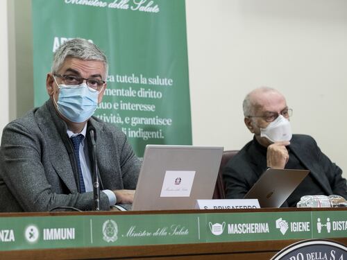Quando Brusaferro e Rezza dicevano: "Il Covid è come l'influenza"