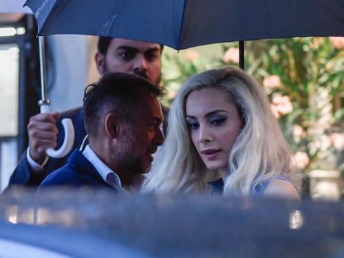 Testamento Berlusconi, "perché in tv non dicono...". Cosa spunta sul Corriere