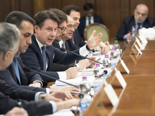 Open Arms, Movimento 5 smemorati: i grillini firmarono i Decreti Sicurezza, ma l’hanno scordato