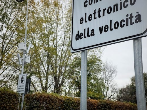 Autovelox in città e multe più pesanti