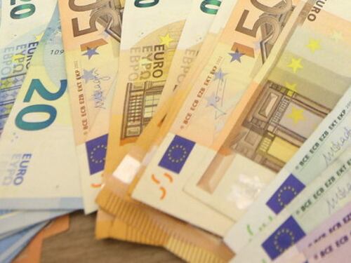 Cashback e app? La parrucchiera di Este sfida il governo: sconti col contante