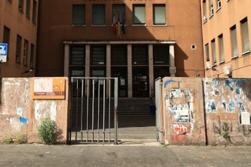 Abuso di alcol a scuola, studentessa 15enne del Russell ricoverata in codice rosso