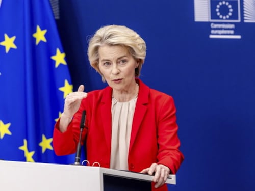 Sanzioni Ue contro la Russia: "Price cap sul petrolio a 45 dollari"