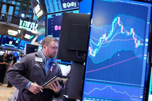 Borse, l'Europa apre in rosso: Milano in picchiata