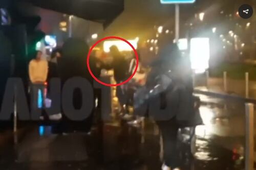 Il solito Fabrizio Corona, rissa sfiorata davanti alla discoteca: "Torno in galera ma..."