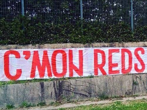 "C'mon Reds", la Curva Nord carica il Liverpool