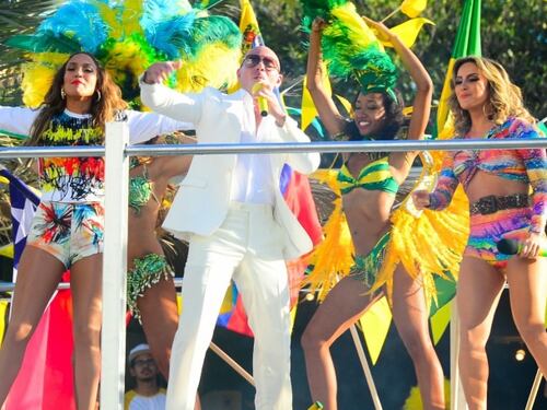 Ai Mondiali si balla a ritmo di We Are One (Olè Olà)