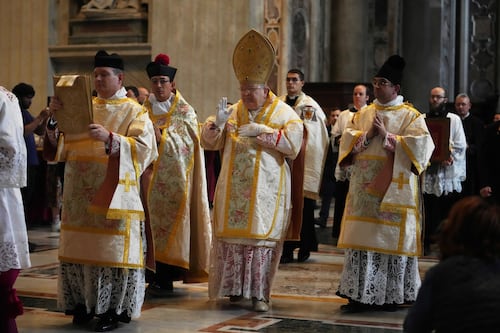 La messa in latino a San Pietro finisce sul New York Times