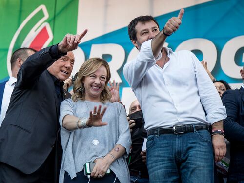 Spunta il simbolo del centrodestra unito