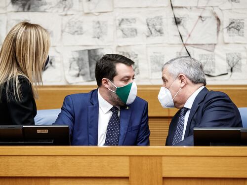 Il centrodestra decide il programma di governo: presidenzialismo e autonomia. Ecco il confronto su collegi