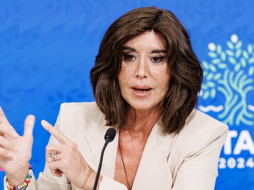 Housing, Bernini disintegra Schlein dopo la polemica: “Documentati prima di parlare”. Come stanno le cose
