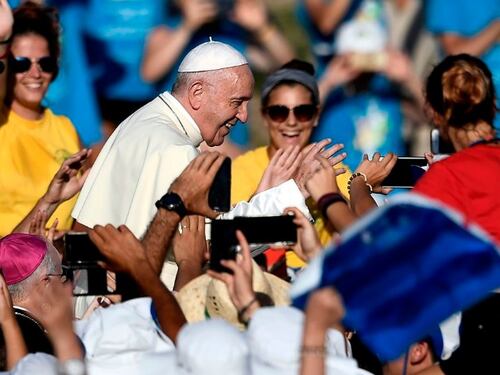 Migliaia di giovani a San Pietro. Il Papa: siate protagonisti nel bene