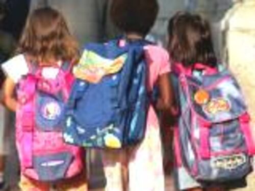 Asili, nuovi orari e maestra unica