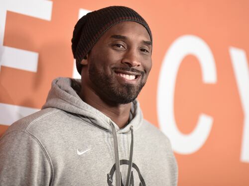 Kobe Bryant, schianto con l'elicottero: la star della Nba è morta