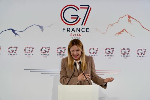 G7 di Evian, Meloni: "L'Italia farà la sua parte". Asse solido con l'Occidente, disgelo con Trump