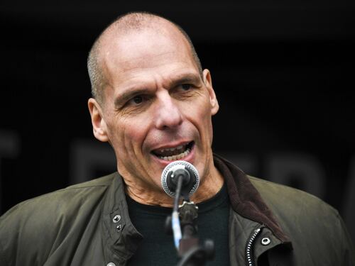 Arriva l’ennesimo partito a sinistra: Varoufakis si ricicla in Italia
