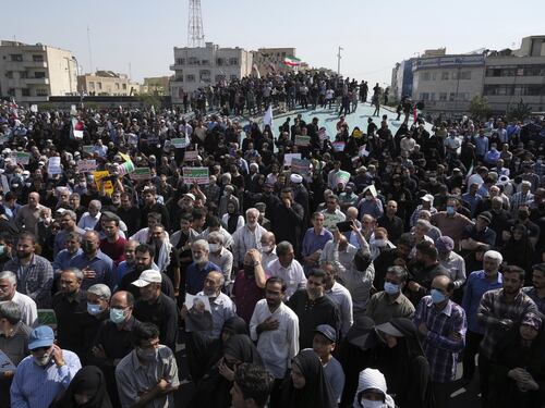 In Iran non si ferma la protesta per la morte di Masha Amini: "Oltre 700 arresti e 35 vittime"