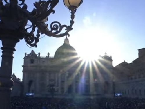 Habemus Papam, il video in diretta da Piazza San Pietro: ecco il nuovo Papa