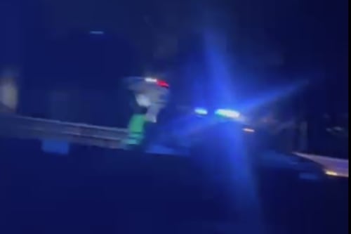 Incidente sulla Colombo, schianto tra auto e microcar: muore a 17 anni