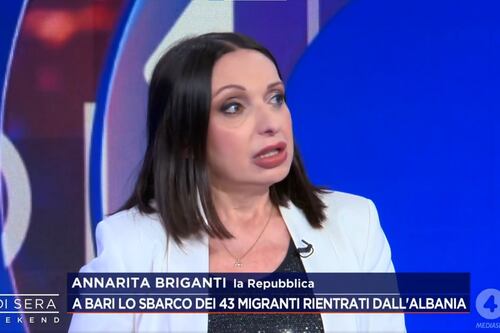 4 di sera, sui migranti il solito show della giornalista di Repubblica: "Italia razzista e disumana"