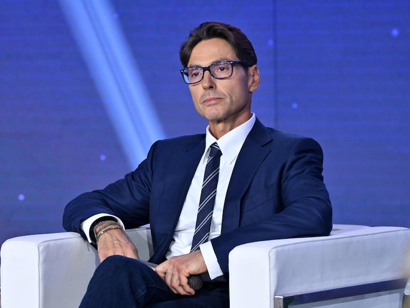 Pier Silvio Berlusconi, l’annuncio con l’intelligenza artificiale spiazza tutti
