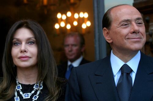 Berlusconi non dovrà più versare a Veronica Lario l'assegno mensile di 1,4 milioni di euro