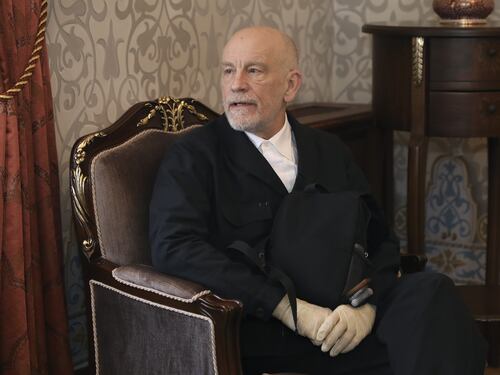 Malkovich senza super green pass, l'hotel Danieli non lo ospita