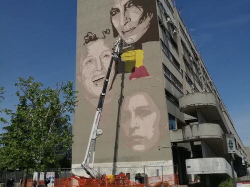 Street art, a Tiburtino III un maxi-murale dedicato ad Anna Magnani
