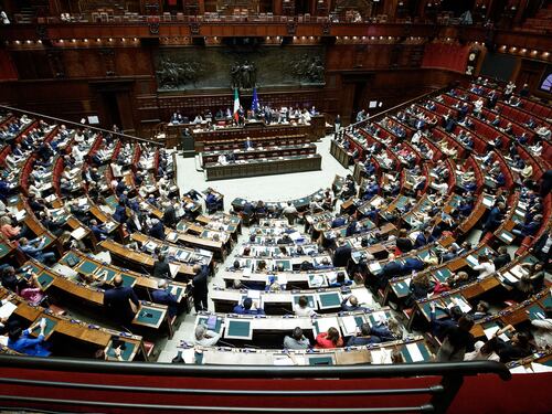 Nuovo Governo, prossimo step è la fiducia alle Camere: Meloni prepara il discorso