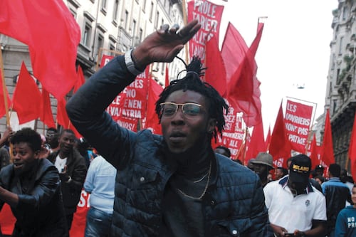 La Cgil perde sempre più iscritti, così fa cassa con gli stranieri