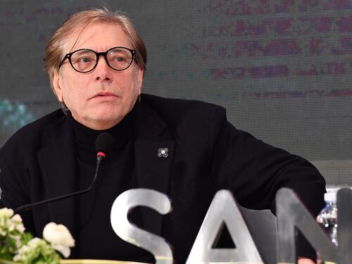 Verissimo, Nino D'Angelo e la fuga da Napoli: "Hanno sparato dentro casa mia"