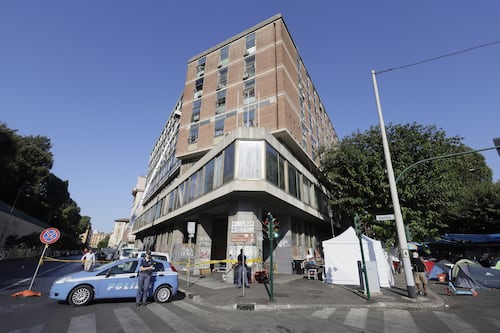 Spin Time, gli ex abusivi in albergo ci costeranno tre milioni